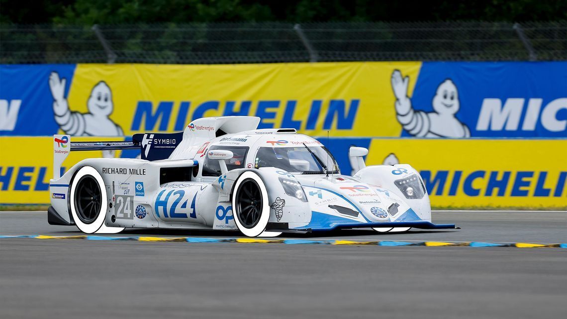 clwyml9an7aho0tmh2md0cq9v hero we race for change 1 full