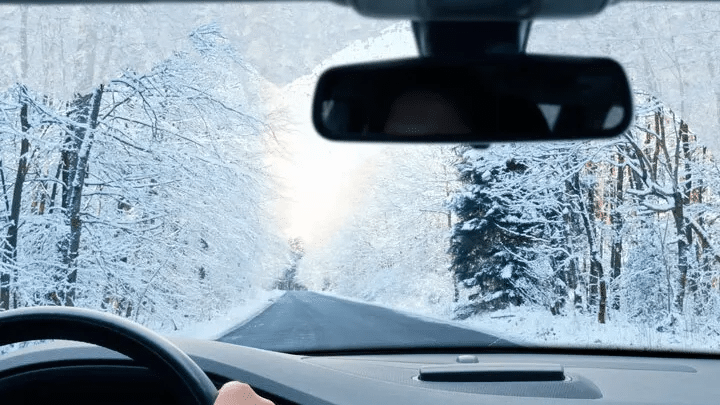 cjz86wbj309qe0psclnft4h3x car edito conseil conduite hiver route winter