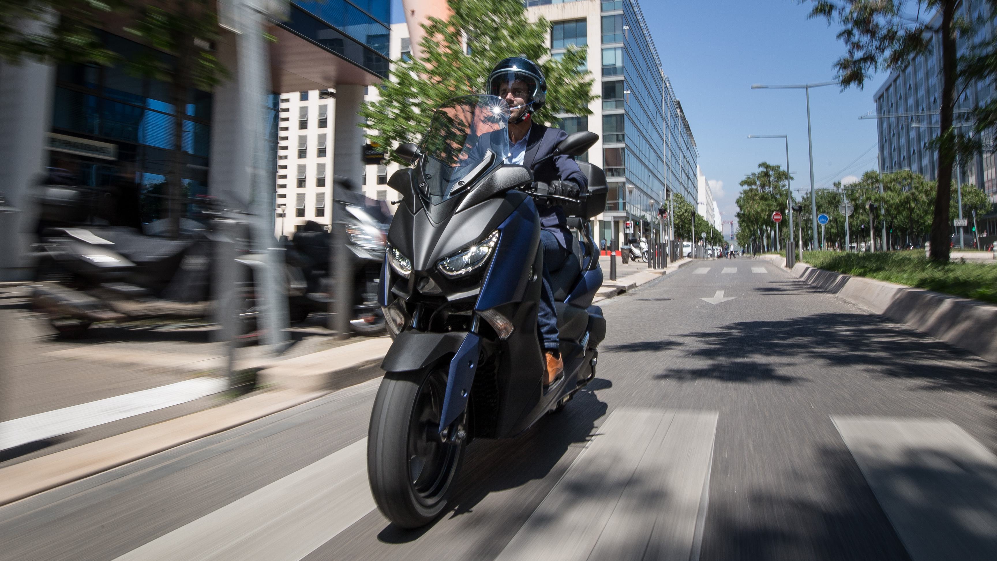 Como escolher pneus para scooter elétrica