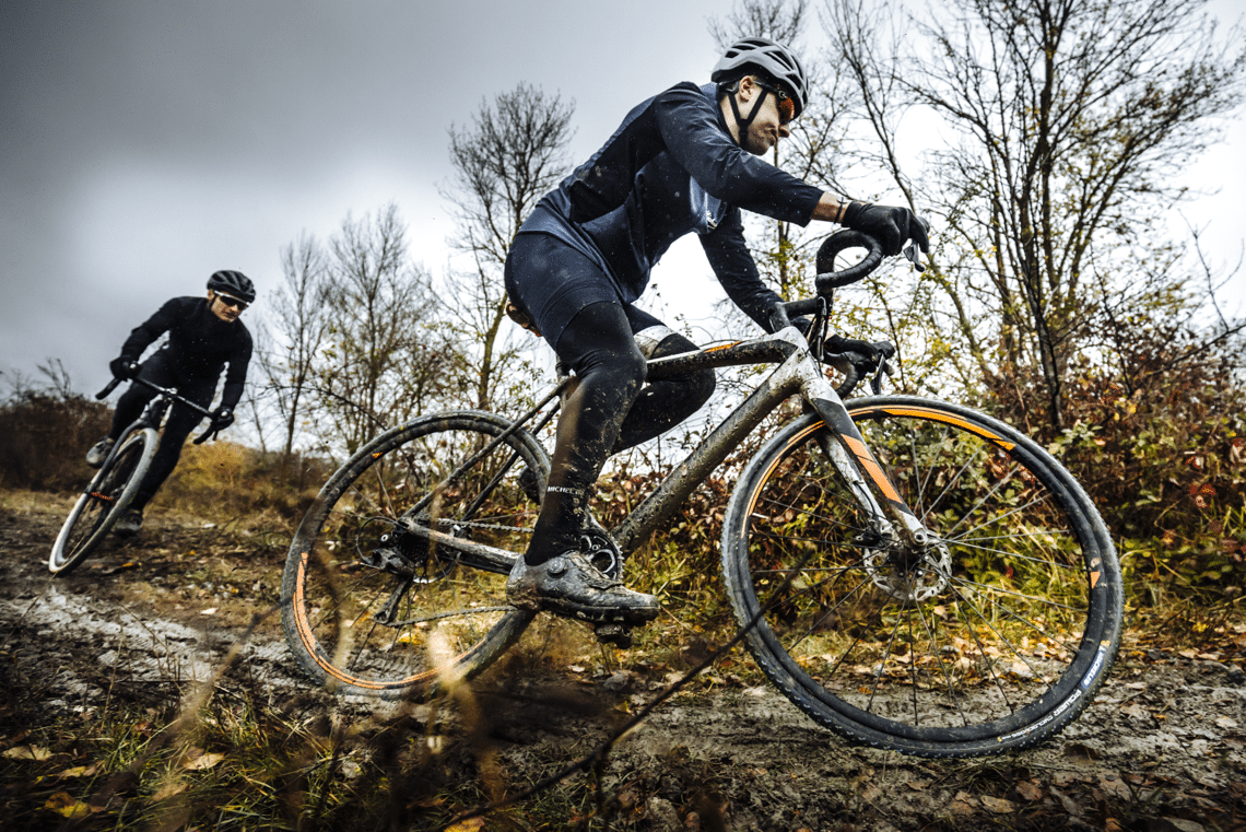 I pneumatici da ciclocross sono fondamentali per aumentare le possibilità di tagliare per primi il traguardo