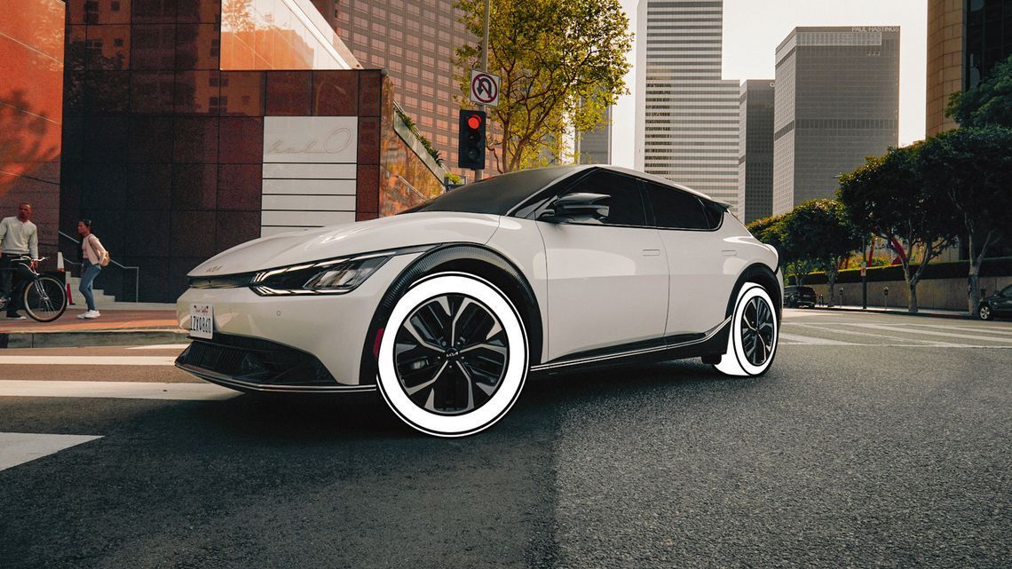clvalq0rc2h0o0tia2uab4x8d electromobility hero 01 full 1
