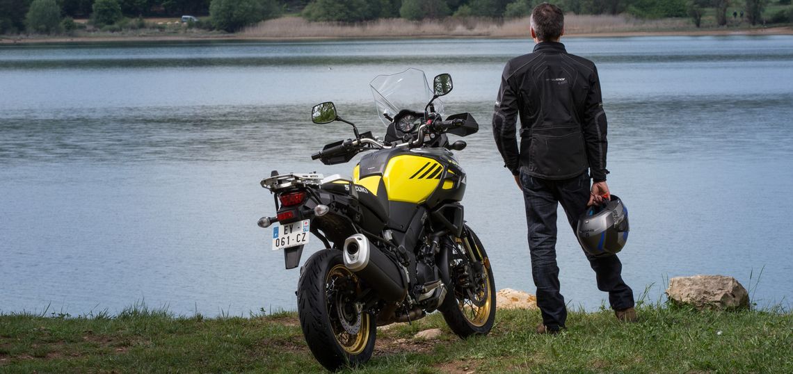 clfqmvix31f8w01hbjnl5h19s michelin photo road5 trail chemin suzuki vstrom xt 2018 016 0 802 5184 2446 max