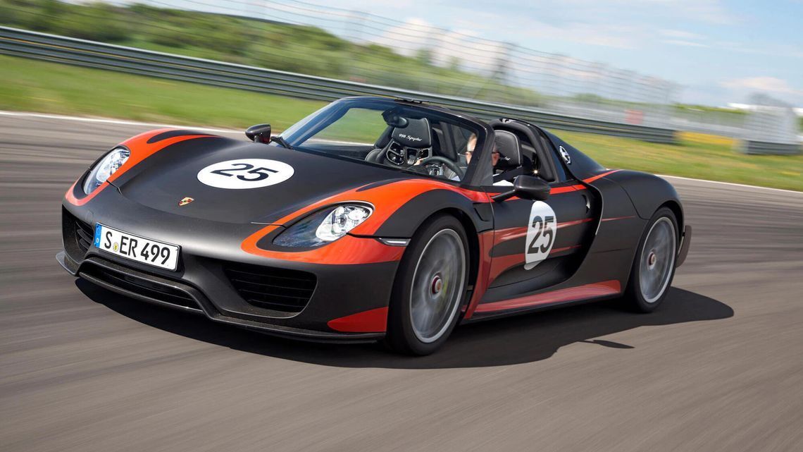partnership porsche visual 03 full