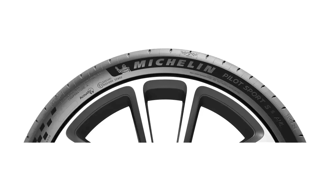 MICHELIN design “Premium Touch” do flanco