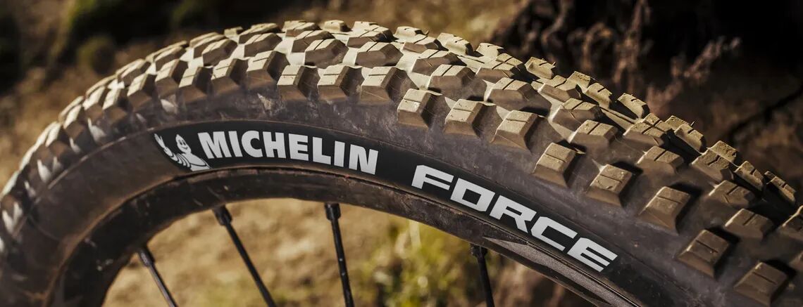 clp6skqjs0ep601mqbtk01mao bi 141 tire michelin force access line master product in context 1 nosignature 16 slash 9 0 289 4450 1705 max