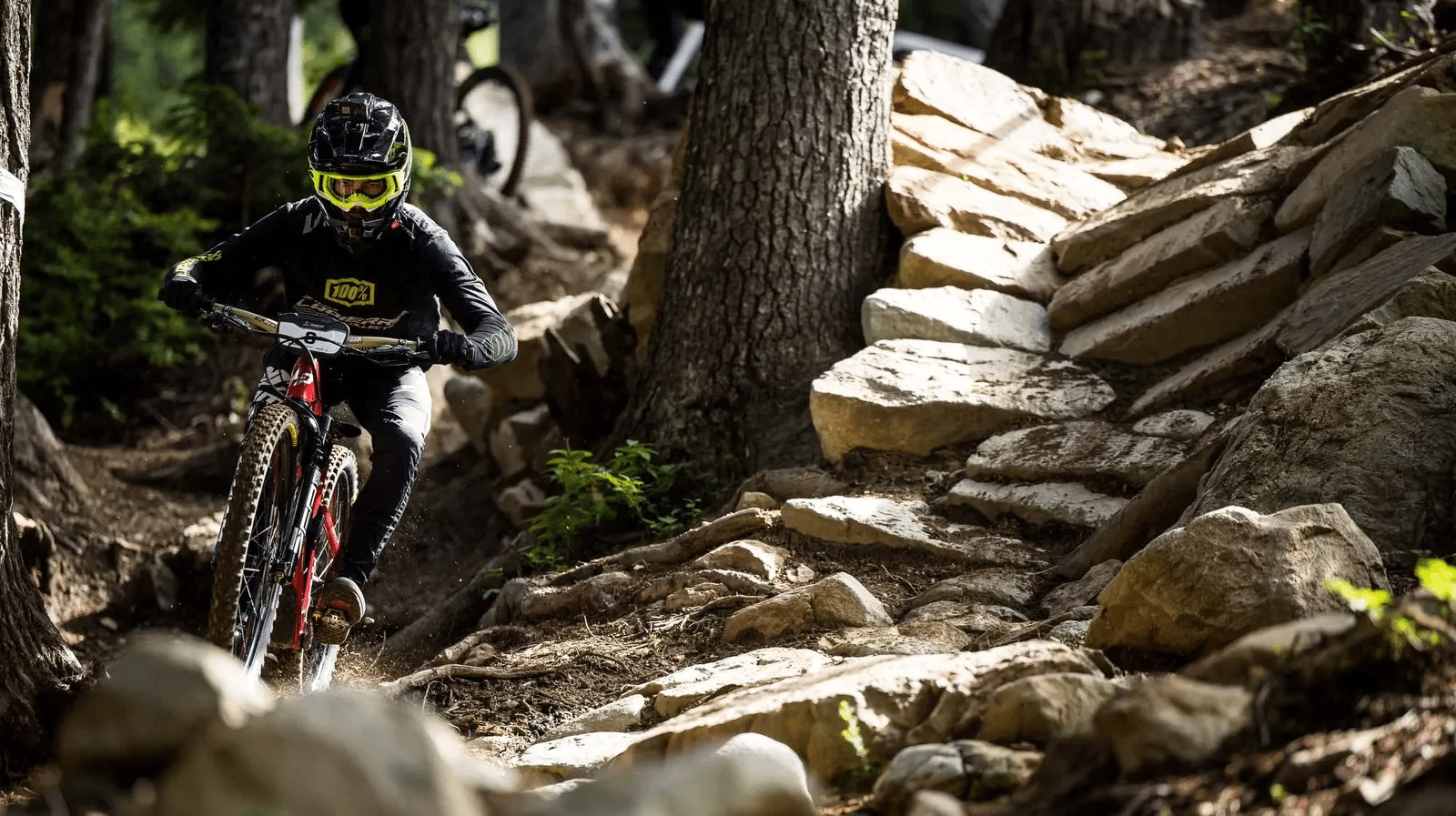 Pneus Enduro pour descentes techniques