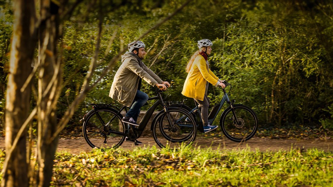 bike commuting tour touring