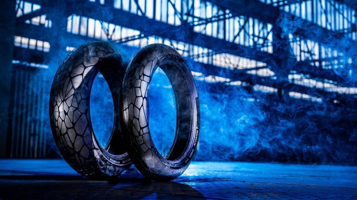 A new level of renewable and recycled materials integrated into MotoETM tyres, while improving performance