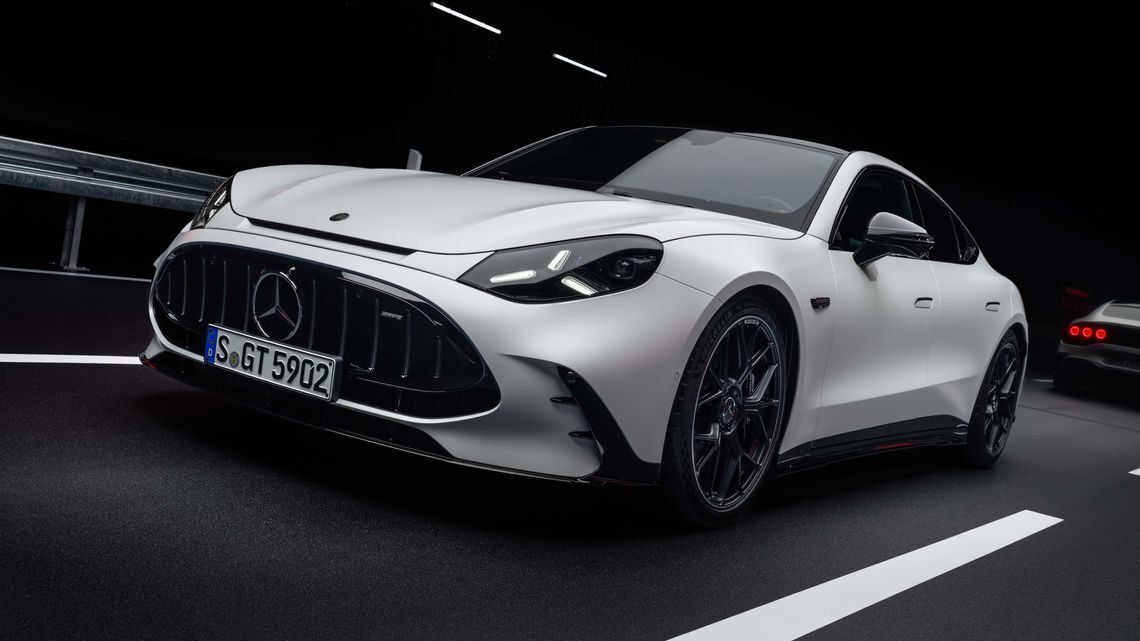 The new Mercedes-AMG GT 4-Door Coupé: Revolutionary performance. Maximum intensity.
