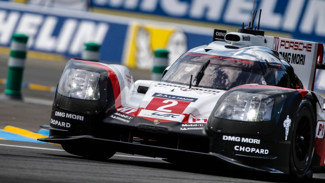 Porschelle räätälöity rengas