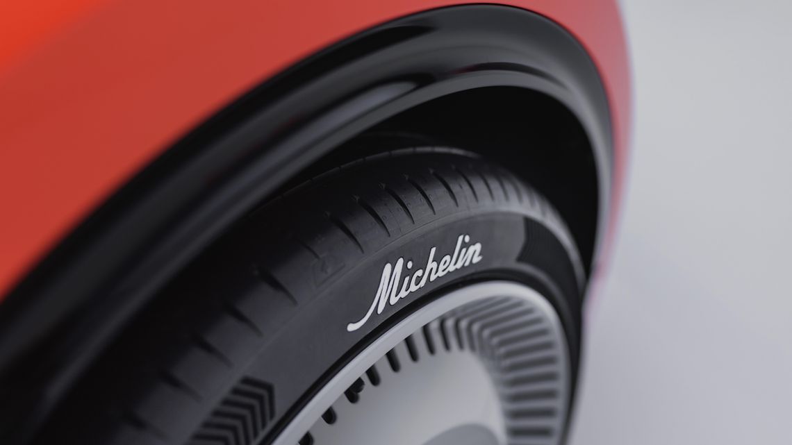 Citroën 2CV Concept equipped with Michelin tyres