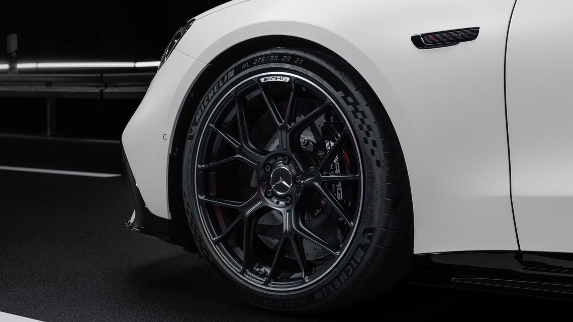 Mercedes-AMG GT 4-Door Coupe & Michelin Tyres