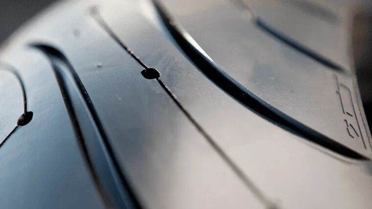 cjh1qhe18qdca0nnvwfe4pwlk moto edito landing page connecting techno why michelin two thirds