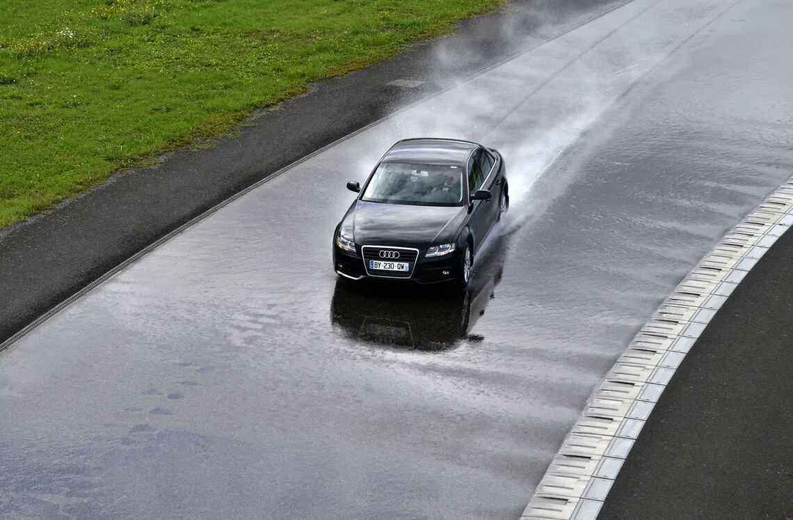 cjzsgyc8j07ez0pnw58csgwbc foto ladoux max