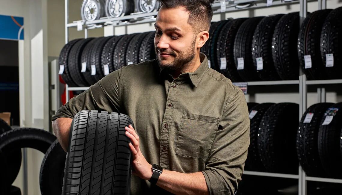 ckzdy6bvy0go901o1fh6x1aui r1a2 header 194 0 1518 867 max