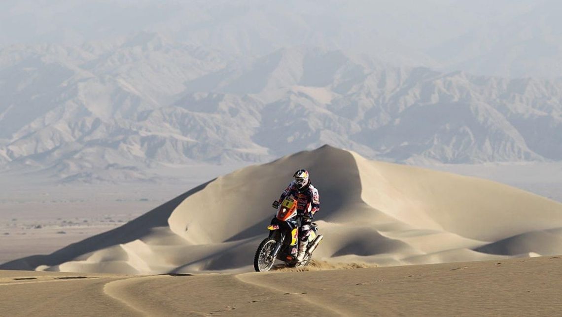 cjgmbai2l247o0nnm4vdcls72 moto edito dakar picture 1400 790 why michelin max