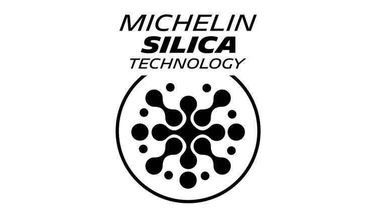 cmiyf2vye041z01pg2eth8waj silica 345 183 1248 702 two thirds