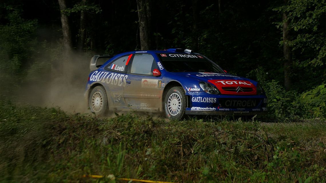 Dakar Rally car outfitted with BFGoodrich tires