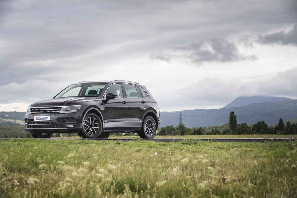 suv tiguan 37