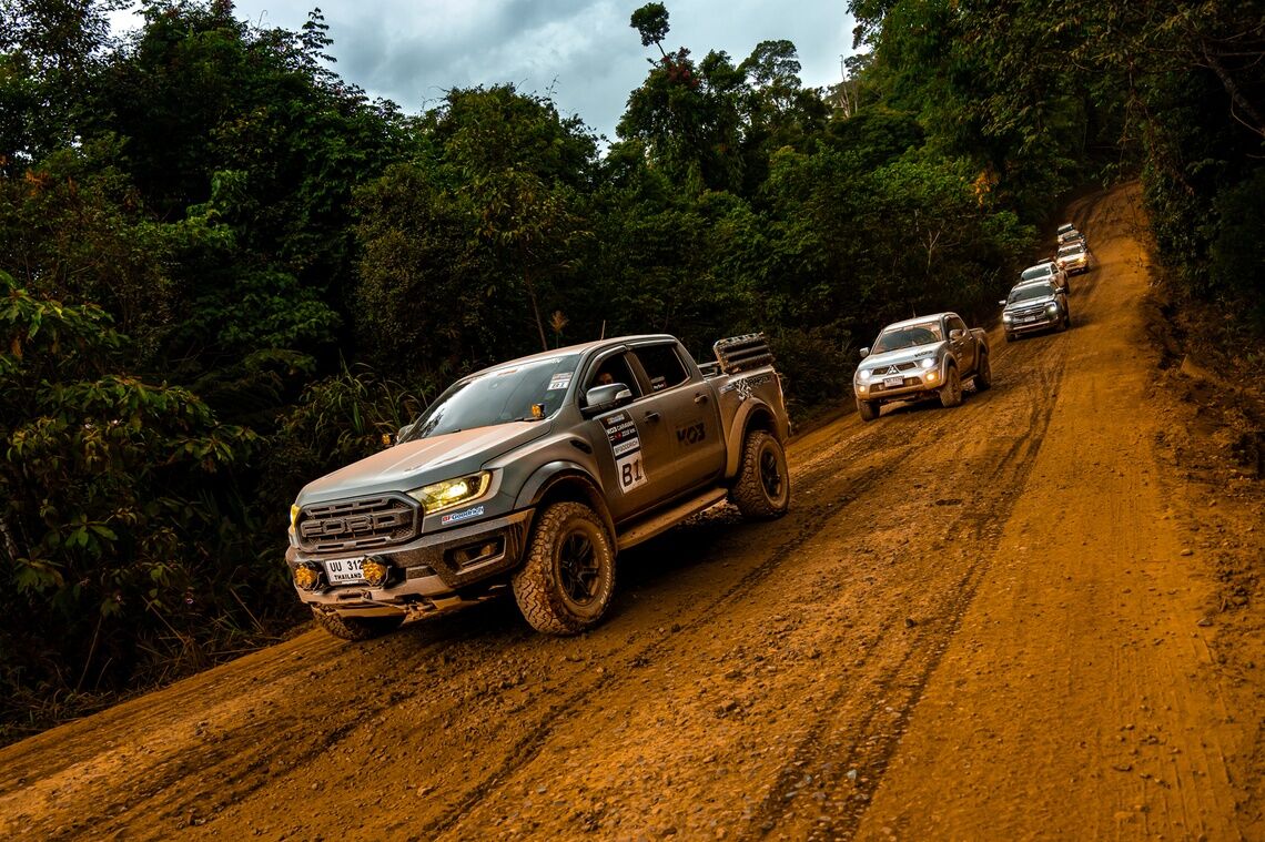 Pickup and SUV caravan drive on dirt road with BFG KO3 A/T Tyres