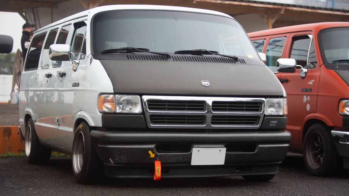 dajiban how the humble dodge ram van rose to racing stardom in japan 06