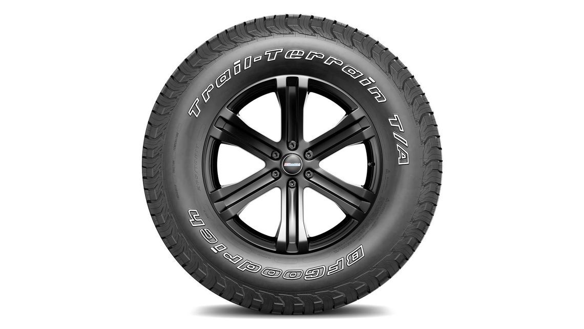 アウトライン レイズド ホワイトレター