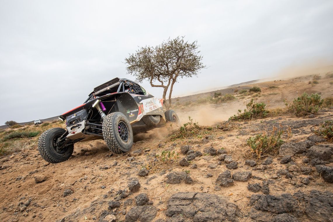 cm5qt86f906yp01n25s9d6kh4 si202501080475 max