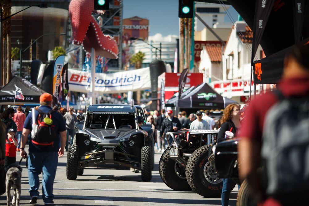 ckiukidsa0cc301k1y0qmltsq mint 400 2019 thursday festival lc 15 max