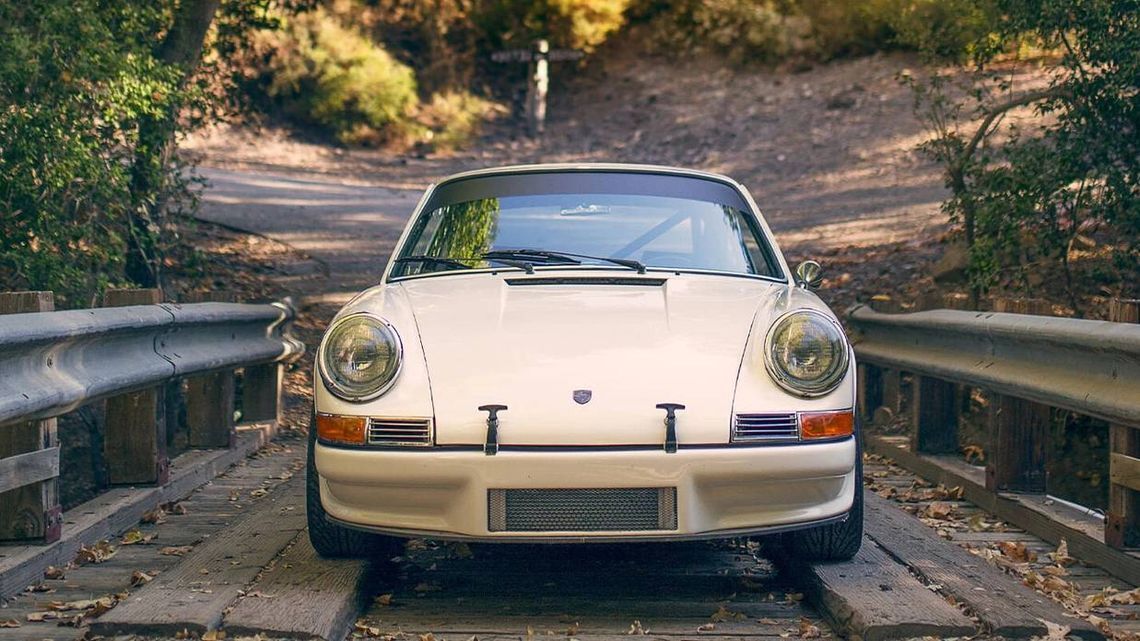 Porsche body Subaru soul 13