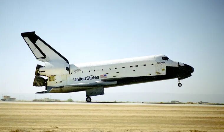 cleiyzeef01on01j81ayvghgq 10 brand spaceshuttle two thirds