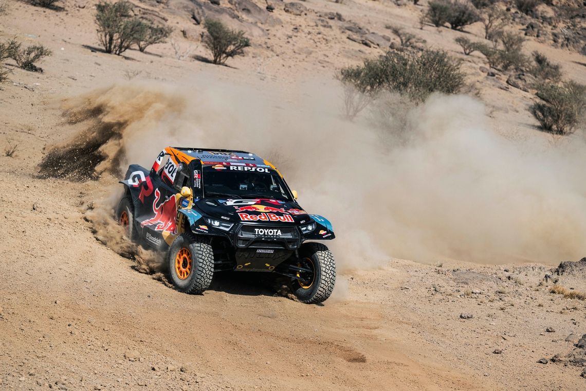 cm5qs0kfl067i01n23jju8jix 20250103dak1067 aso c lopez max