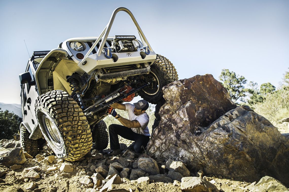 cjnuhk846153o0oqfzbk4eulz km3 jeep rock repair max